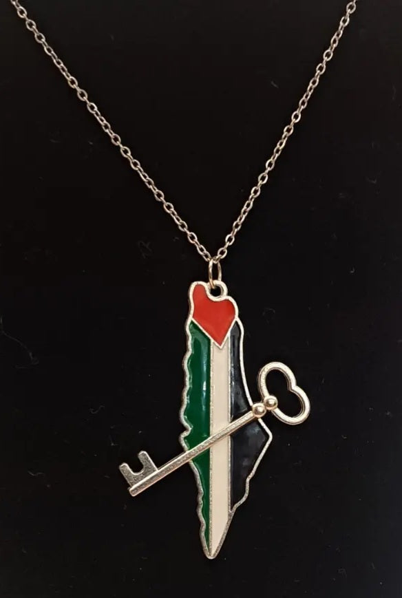 Palestine map and flag neclace